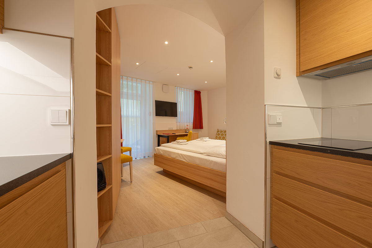Apartment 4